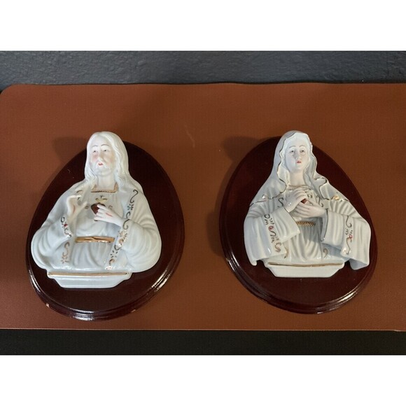 Vtg Religious Wall Plaque Jesus & Mary Sculpture Porcelain Biscuit Oval Board